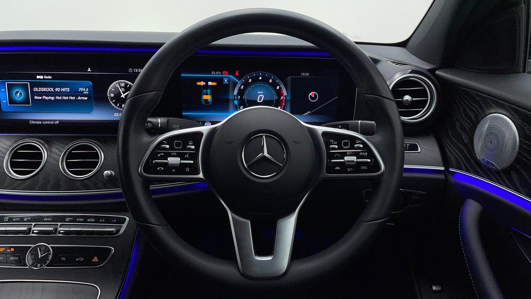 2019 Mercedes-benz E200 E200, Automatic, 47282 km, Steering Wheel Close-up