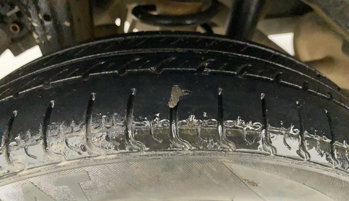 2019 Maruti Alto K10 LXI CNG, CNG, Manual, 66,411 km, Right Rear Tyre Tread