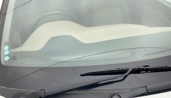 2019 Hyundai Elite i20 MAGNA PLUS 1.4 CRDI, Diesel, Manual, 65,259 km, Front windshield - Minor spot on windshield