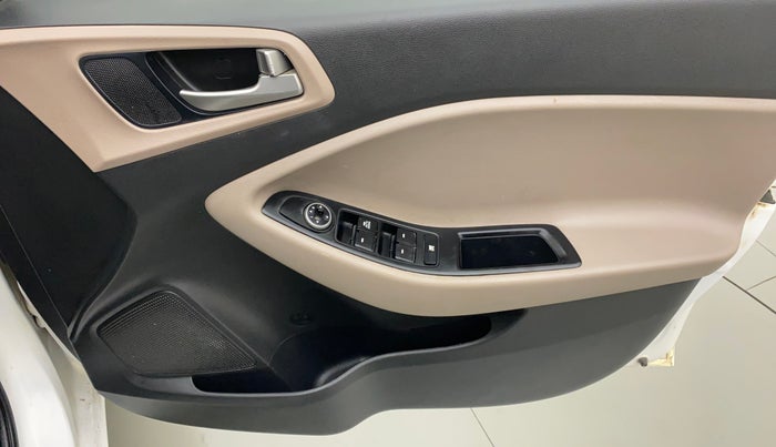2019 Hyundai Elite i20 MAGNA PLUS 1.4 CRDI, Diesel, Manual, 65,259 km, Driver Side Door Panels Control