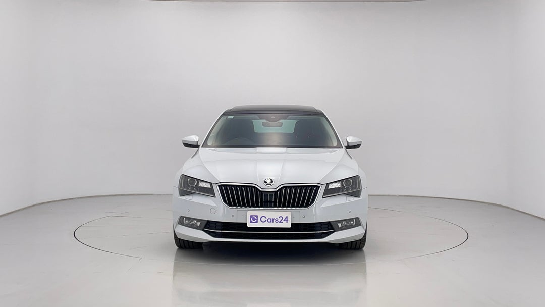 2018 SKODA Superb 162 Tsi, Automatic, 104075 km, Front View