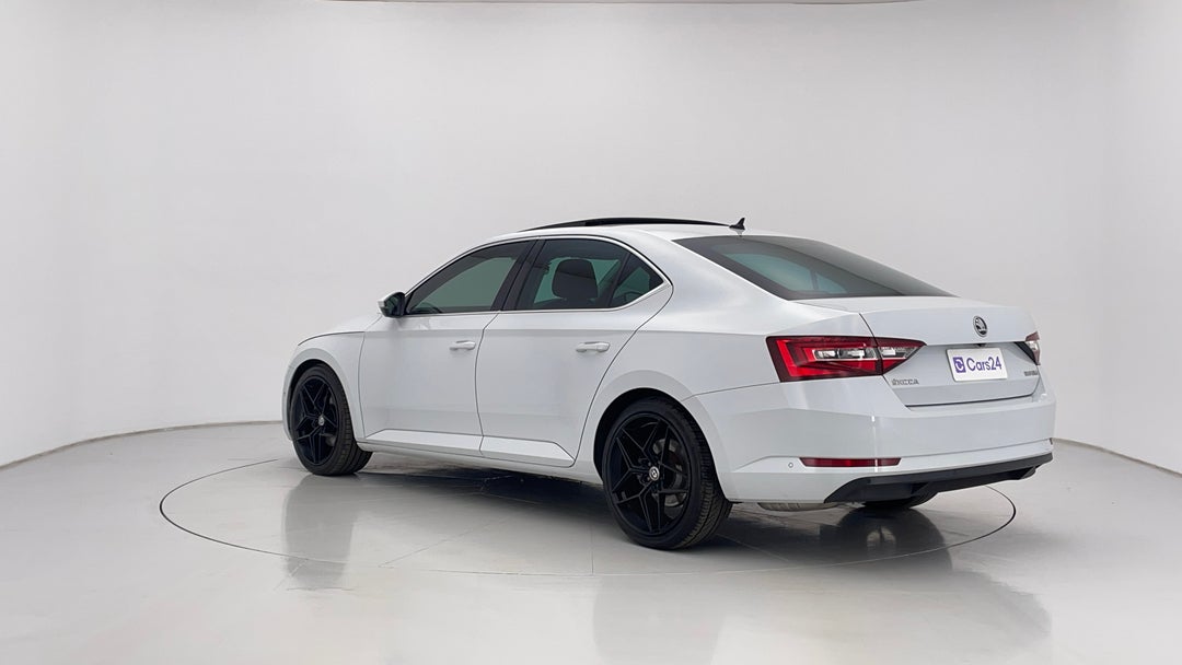 2018 SKODA Superb 162 Tsi, Automatic, 104075 km, Left Back Diagonal (45- Degree) View