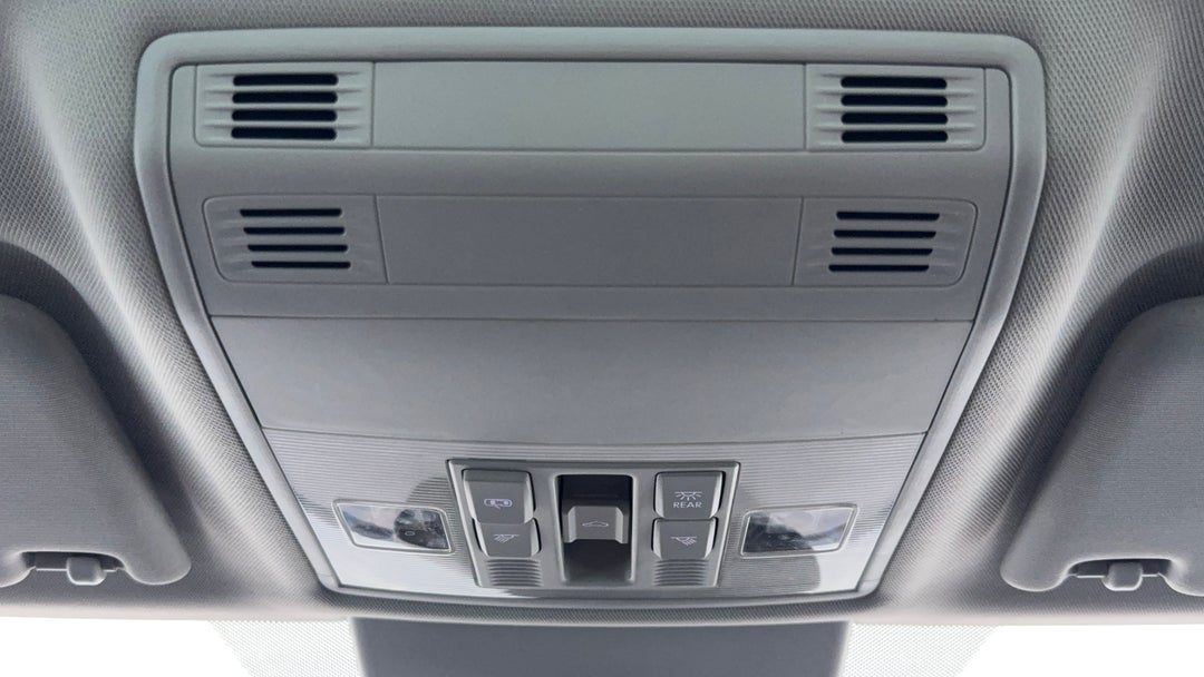 2018 SKODA Superb 162 Tsi, Automatic, 104075 km, On-Roof Controls/Sunglass holder