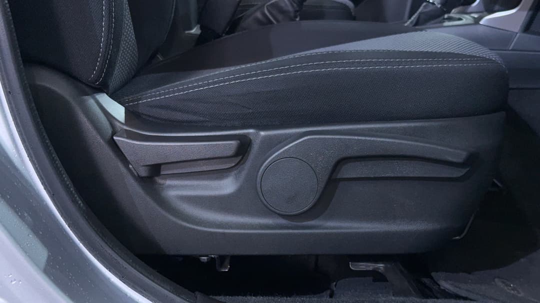 2018 Subaru Forester 2.5i-l, Automatic, 67410 km, Drivers Side Adjustment Panel