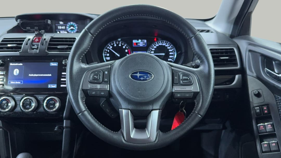 2018 Subaru Forester 2.5i-l, Automatic, 67410 km, Steering Wheel Close-up