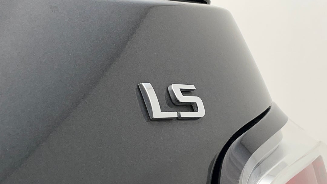 Badge (Boot Right Side)