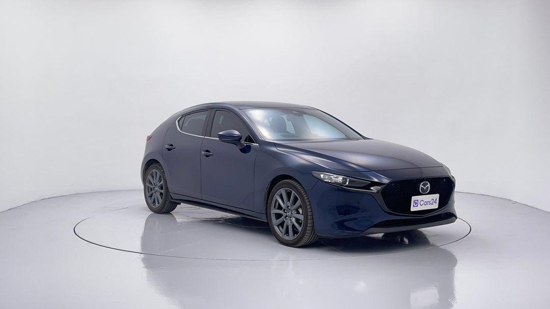 Right Front Diagonal (45- Degree) View