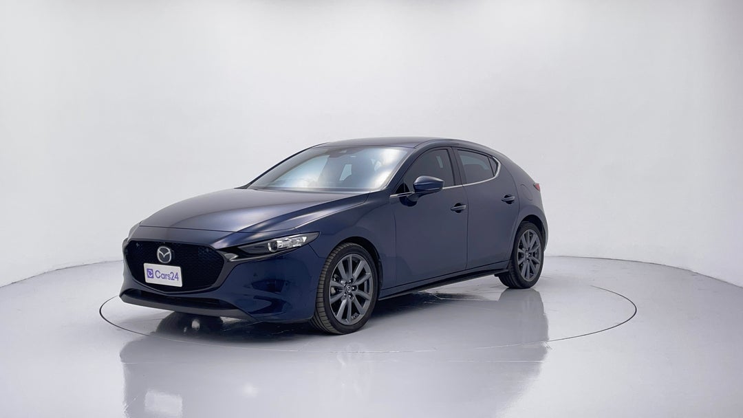 Left Front Diagonal (45- Degree) View