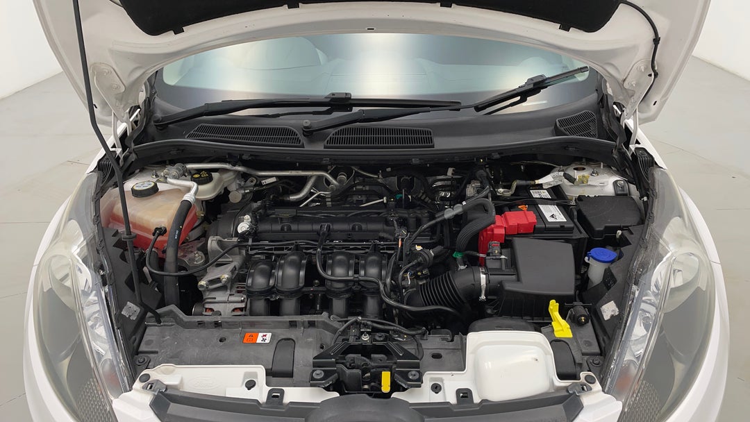 Open Bonnet (Engine)