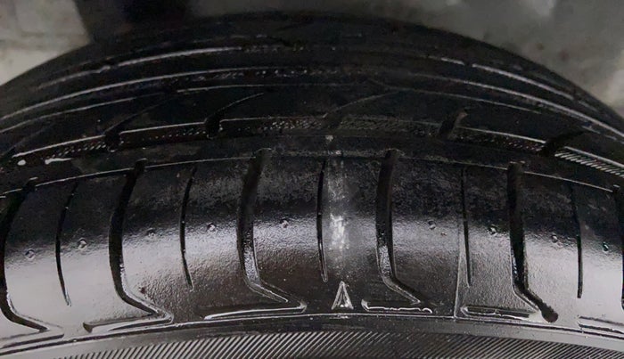 2015 Honda Brio 1.2 S MT I VTEC, Petrol, Manual, 19,706 km, Left Front Tyre Tread