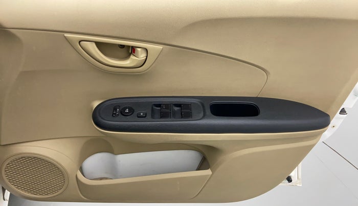 2015 Honda Brio 1.2 S MT I VTEC, Petrol, Manual, 19,706 km, Driver Side Door Panels Control