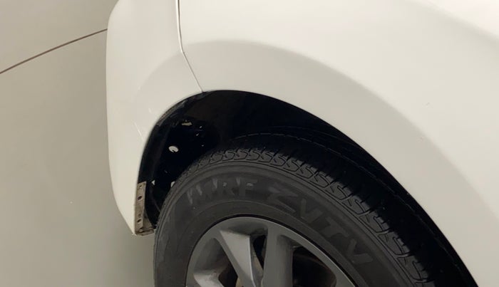 2020 Hyundai Elite i20 SPORTZ PLUS 1.2, Petrol, Manual, 32,667 km, Left fender - Lining loose