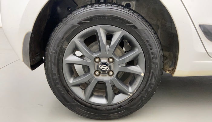 2020 Hyundai Elite i20 SPORTZ PLUS 1.2, Petrol, Manual, 32,667 km, Right Rear Wheel