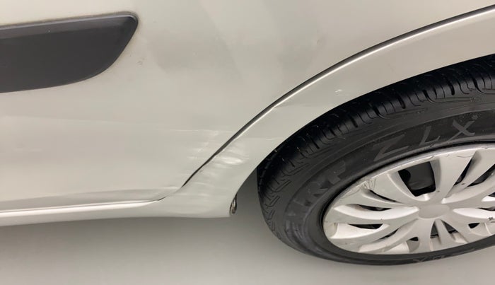 2014 Maruti Swift Dzire VXI, Petrol, Manual, 62,067 km, Left quarter panel - Slightly dented