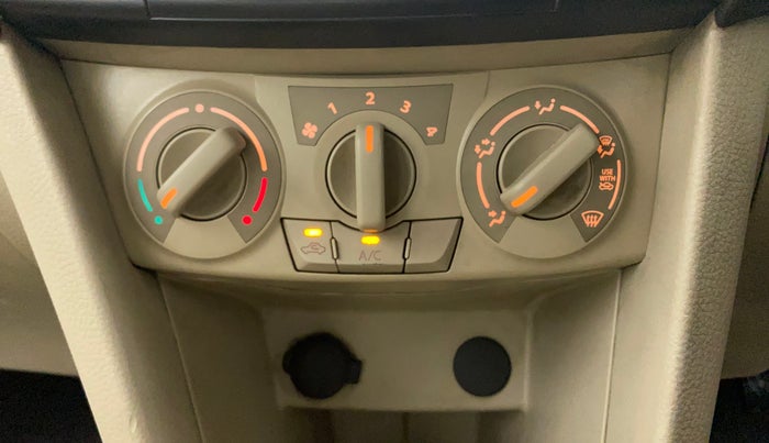 2014 Maruti Swift Dzire VXI, Petrol, Manual, 62,067 km, AC Unit - Directional switch has minor damage