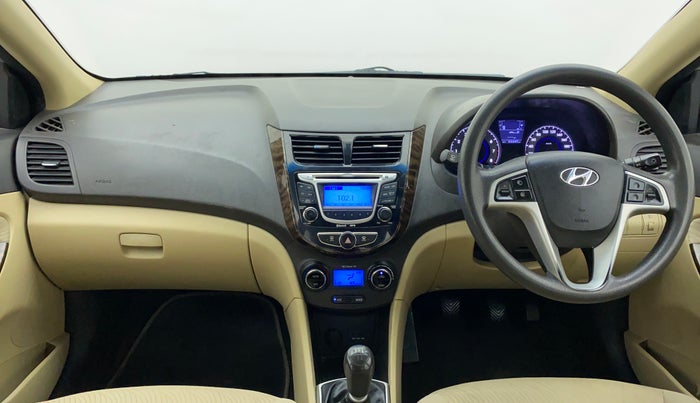2011 Hyundai Verna FLUIDIC 1.6 SX VTVT, Petrol, Manual, 44,483 km, Dashboard