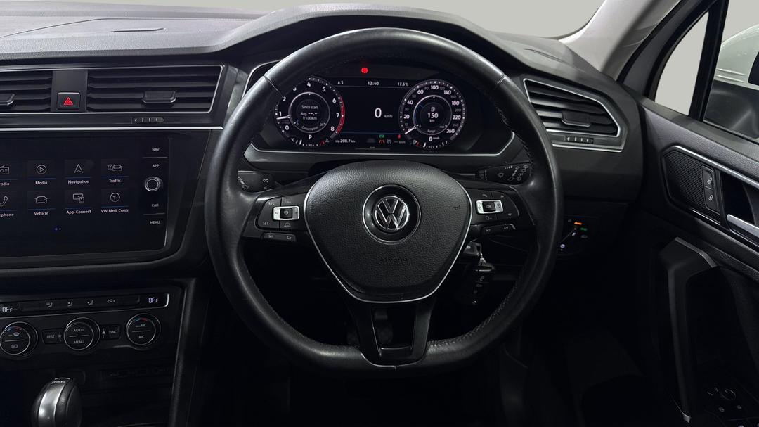 2018 Volkswagen Tiguan 132 Tsi Comfortline, Automatic, 69192 km, Steering Wheel Close-up