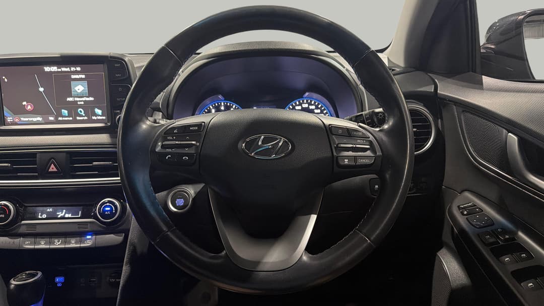 2020 Hyundai Kona Elite (FWD), Automatic, 75959 km, Steering Wheel Close-up