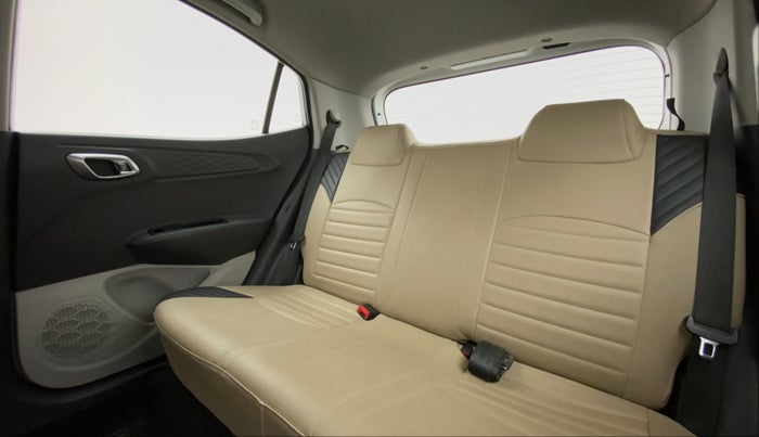 2020 Hyundai GRAND I10 NIOS SPORTZ AMT 1.2 KAPPA VTVT, Petrol, Automatic, 19,621 km, Right Side Rear Door Cabin