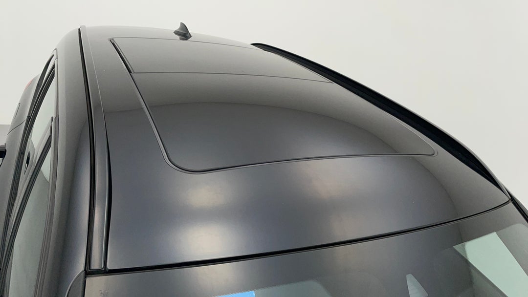 2018 BMW X1 Sdrive 18d, Automatic, 71731 km, Roof/Sunroof View