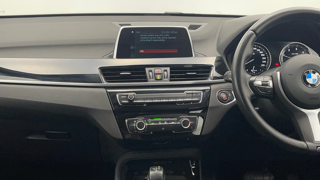 2018 BMW X1 Sdrive 18d, Automatic, 71731 km, Center Console