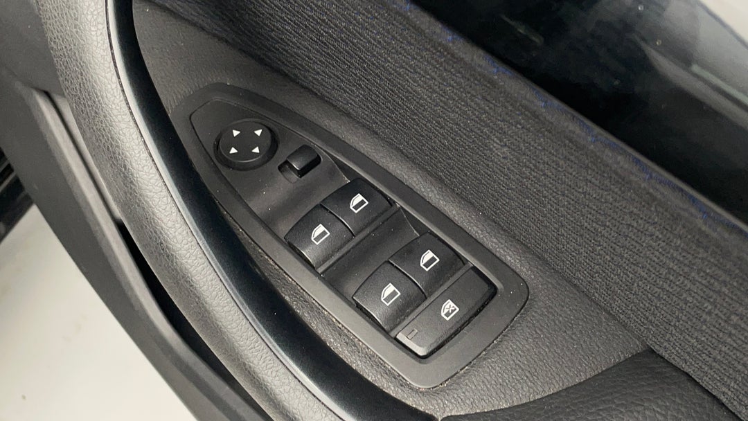 2018 BMW X1 Sdrive 18d, Automatic, 71731 km, Drivers Side Door Panel Controls