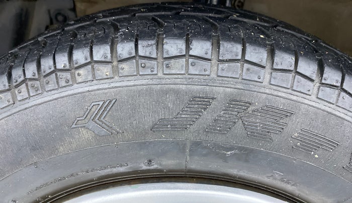 2013 Maruti Swift Dzire VXI 1.2 BS IV, Petrol, Manual, 34,933 km, Left Front Tyre Tread