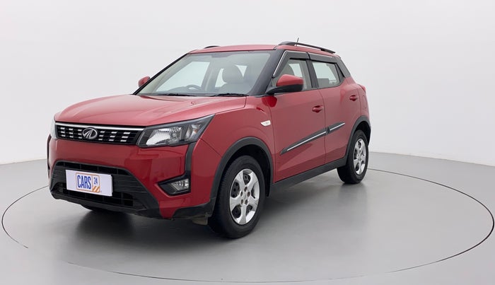 2021 Mahindra XUV300 W6 1.5 DIESEL AMT, Diesel, Automatic, 28,760 km, Left Front Diagonal