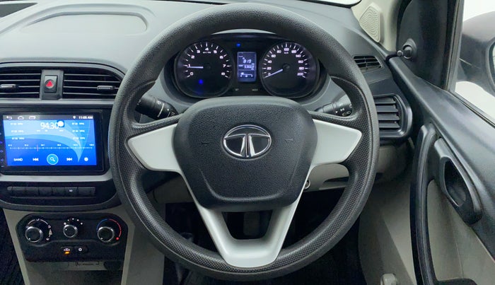 2018 Tata Tiago XE 1.2 REVOTRON, Petrol, Manual, 53,797 km, Steering Wheel Close Up