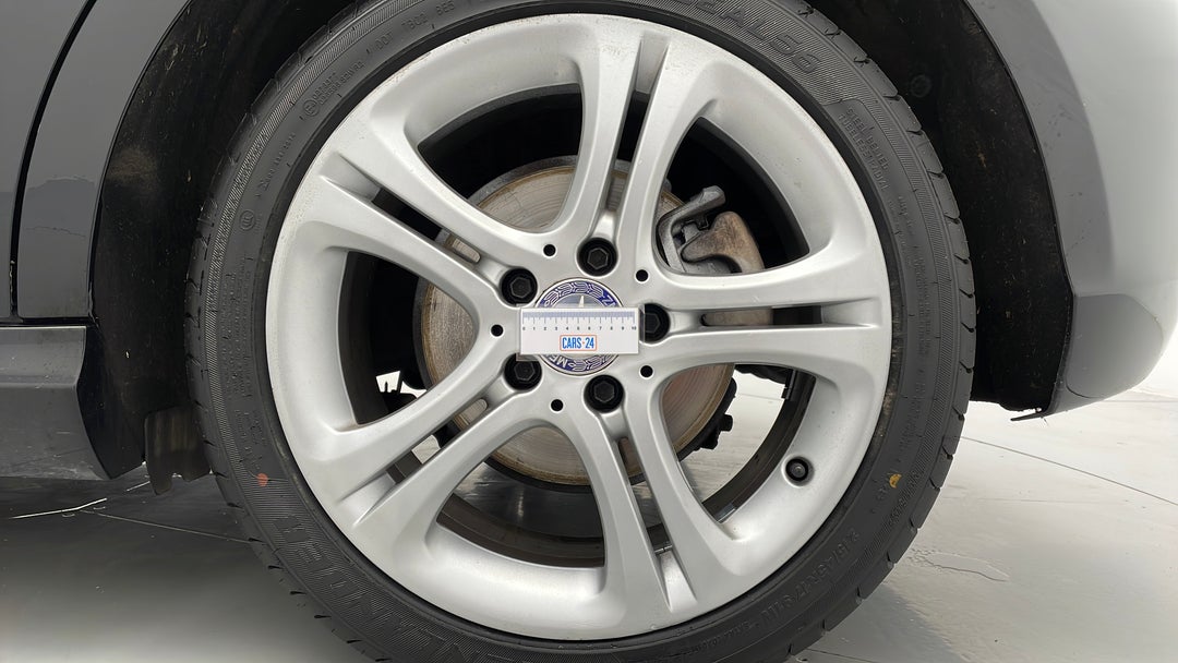 Wheels Rim Rear LHS Gutter Rash