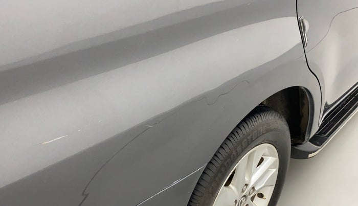 2018 Toyota Innova Crysta 2.4 VX 7 STR, Diesel, Manual, 72,099 km, Right quarter panel - Minor scratches