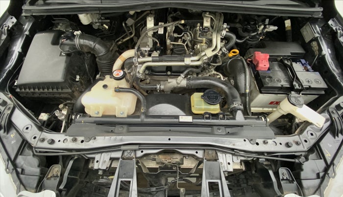 2018 Toyota Innova Crysta 2.4 VX 7 STR, Diesel, Manual, 72,099 km, Open Bonet