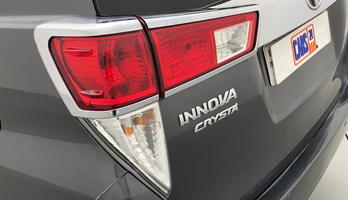 2018 Toyota Innova Crysta 2.4 VX 7 STR, Diesel, Manual, 72,099 km, Left tail light - Minor scratches