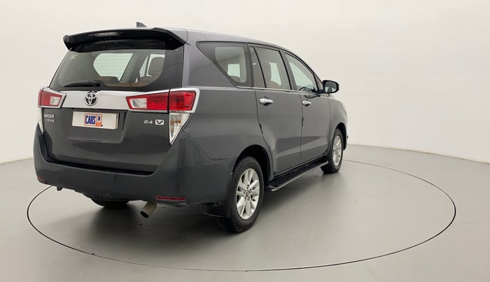 2018 Toyota Innova Crysta 2.4 VX 7 STR, Diesel, Manual, 72,099 km, Right Back Diagonal