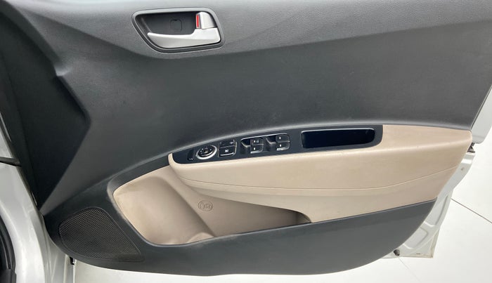 2015 Hyundai Grand i10 SPORTZ 1.1 CRDI, Diesel, Manual, 87,152 km, Driver Side Door Panels Control