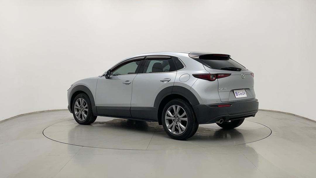 Left Back Diagonal (45- Degree) View