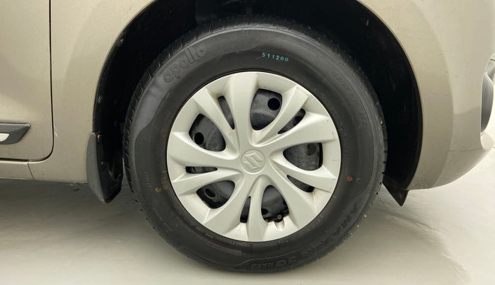 2019 Maruti Swift VXI, Petrol, Manual, 11,380 km, Right Front Wheel