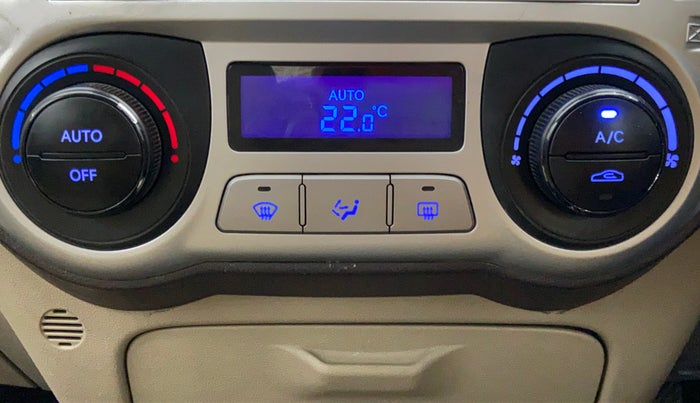2010 Hyundai i20 SPORTZ 1.2 O, Petrol, Manual, 32,694 km, Automatic Climate Control