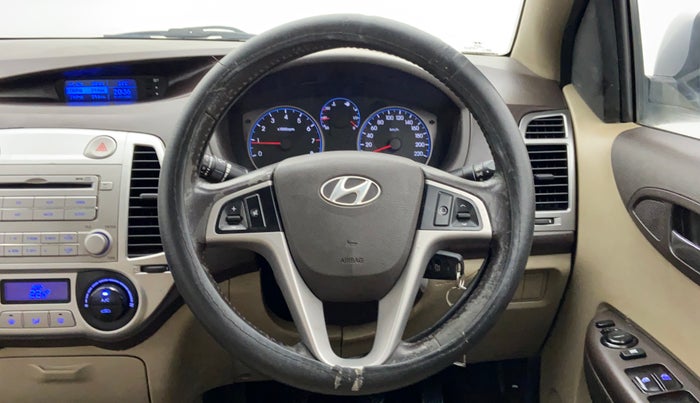2010 Hyundai i20 SPORTZ 1.2 O, Petrol, Manual, 32,694 km, Steering Wheel Close Up