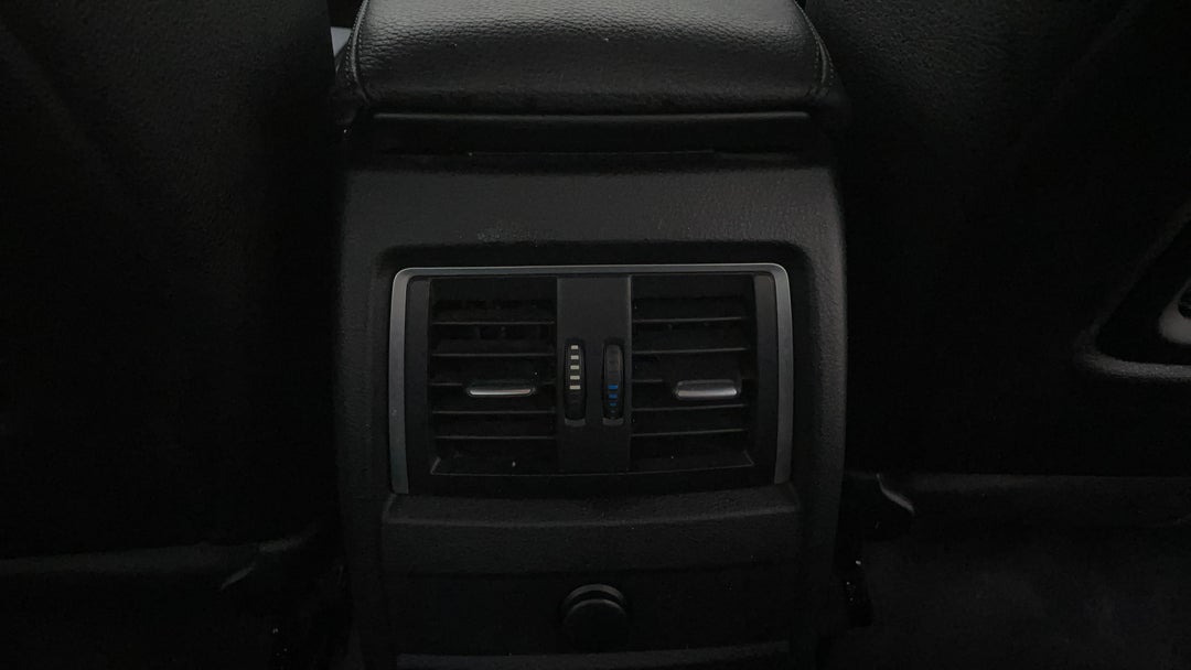 Rear A/C Vent