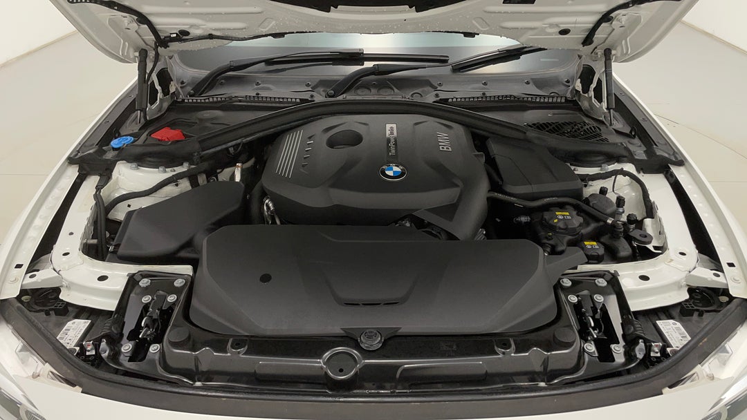 Open Bonnet (Engine)