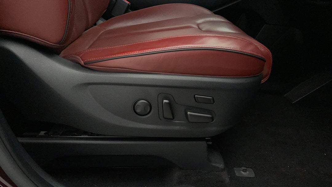 2020 Hyundai Palisade Highlander (7 Seat), Automatic, 52121 km, Drivers Side Adjustment Panel