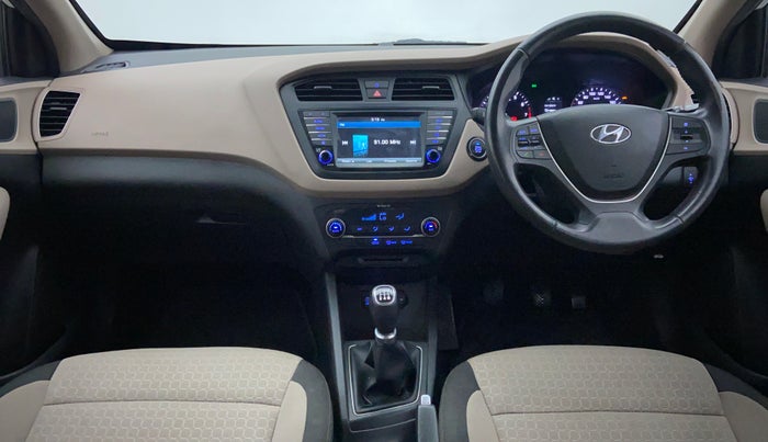 2016 Hyundai Elite i20 ASTA 1.2 (O), Petrol, Manual, 38,686 km, Dashboard View