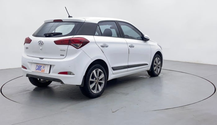 2016 Hyundai Elite i20 ASTA 1.2 (O), Petrol, Manual, 38,686 km, Right Back Diagonal (45- Degree) View