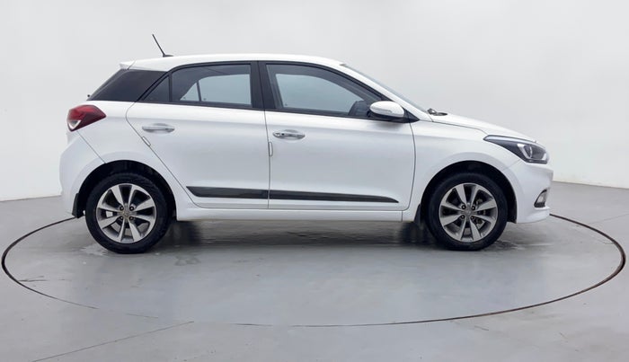 2016 Hyundai Elite i20 ASTA 1.2 (O), Petrol, Manual, 38,686 km, Right Side View