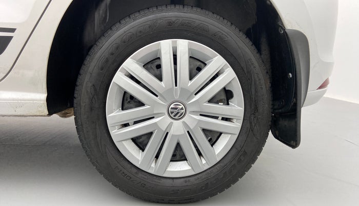 2019 Volkswagen Polo Trendline 1.0 L Petrol, Petrol, Manual, 29,951 km, Left Rear Wheel