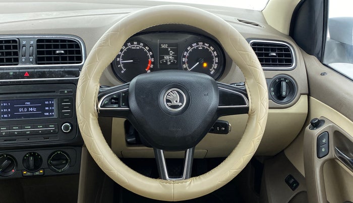 2014 Skoda Rapid 1.5 TDI MT Ambition Plus, Diesel, Manual, 60,646 km, Steering Wheel Close Up