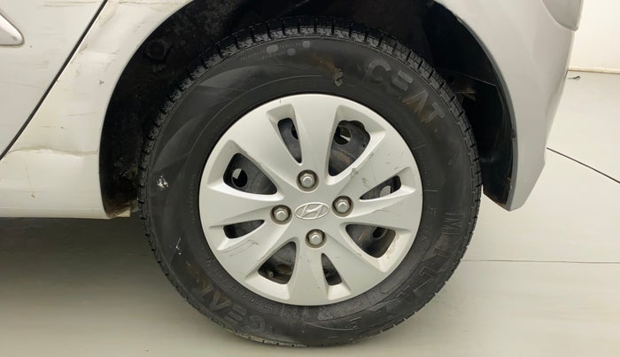 2010 Hyundai i10 SPORTZ (O) 1.2, Petrol, Manual, 66,858 km, Left Rear Wheel