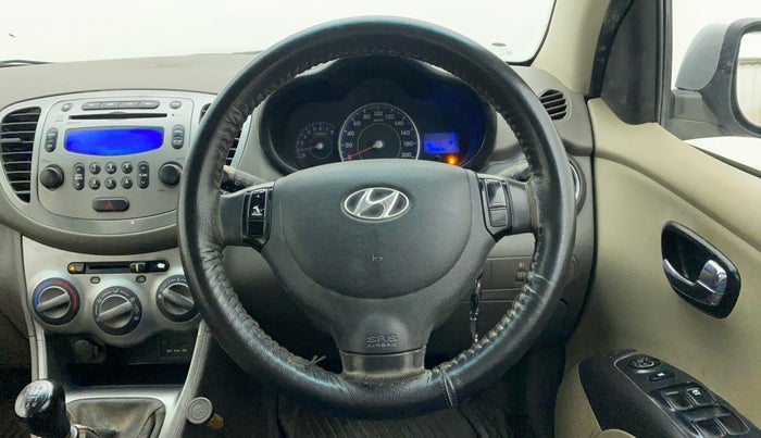 2010 Hyundai i10 SPORTZ (O) 1.2, Petrol, Manual, 66,858 km, Steering Wheel Close Up