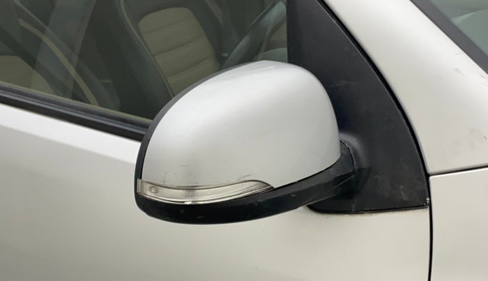 2010 Hyundai i10 SPORTZ (O) 1.2, Petrol, Manual, 66,858 km, Right rear-view mirror - Indicator light not working